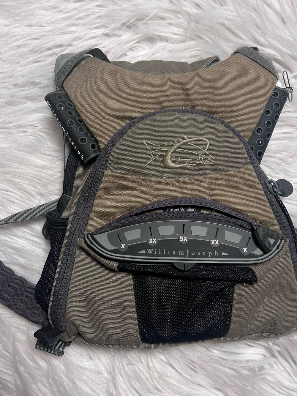 Khaki Canvas Sling Backpack - Men's Outdoor Crossbody Pack